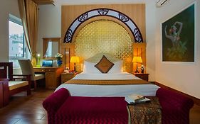 Khách sạn Vọng Xưa